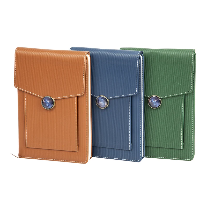 كيف يعمل تصميم غلاف الكتان على تحسين تجربة الكتابة اليومية؟